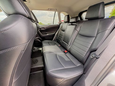 Used 2023 Toyota RAV4 XLE Premium FWD image 19