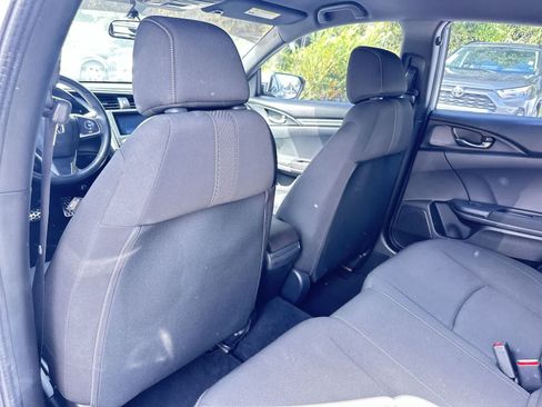 Used 2018 Honda Civic Sport image 14
