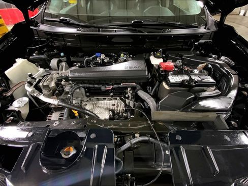 Used 2016 Nissan Rogue SL w/ SL Premium Package image 32