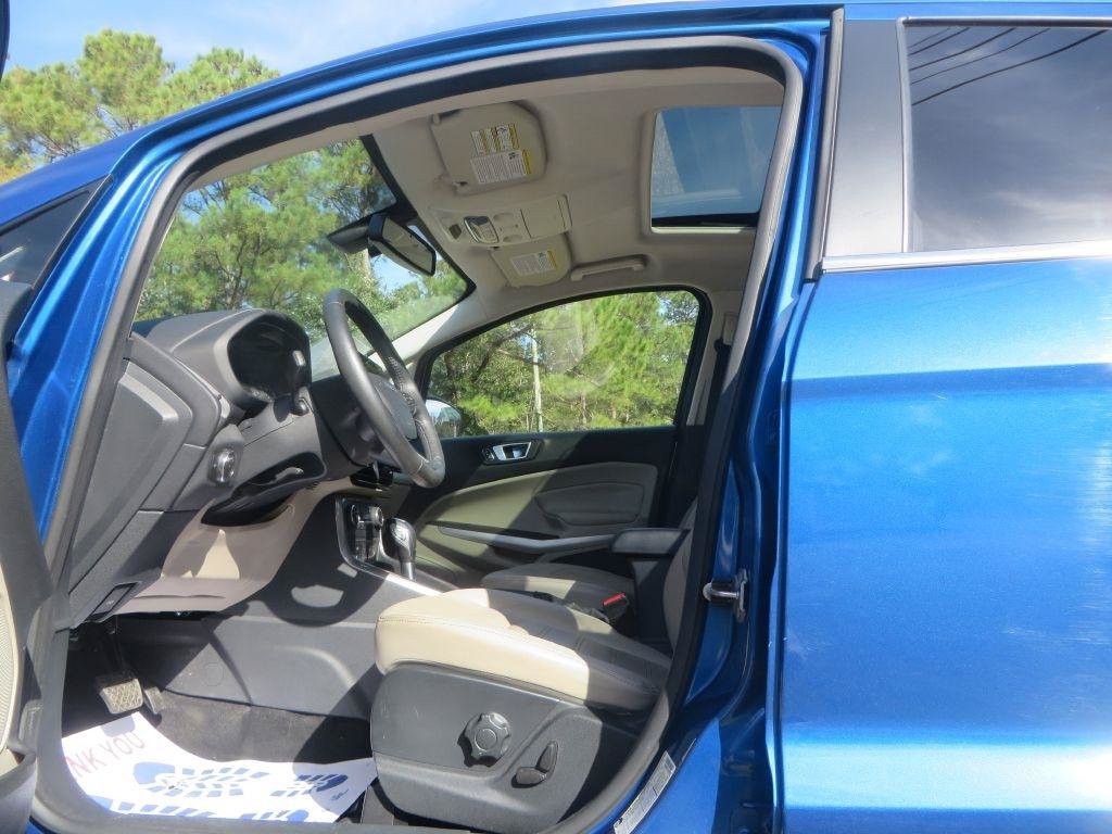 Used 2019 Ford EcoSport Titanium AWD/4WD image 10