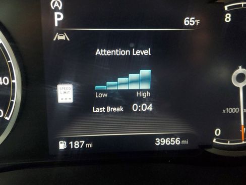 Used 2023 Genesis GV70 2.5T w/ Advanced Package image 22