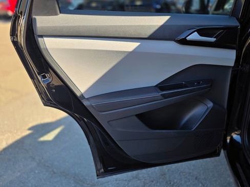 Used 2024 Volkswagen Taos S image 21