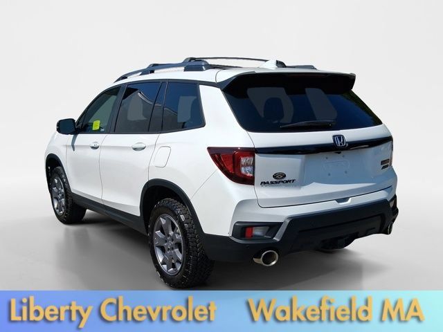 Used 2024 Honda Passport TrailSport image 5
