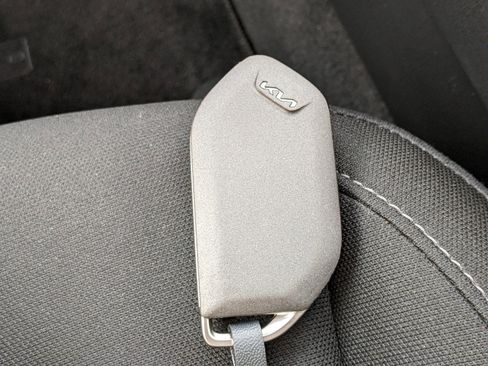 Used 2025 Kia Sorento LX image 26