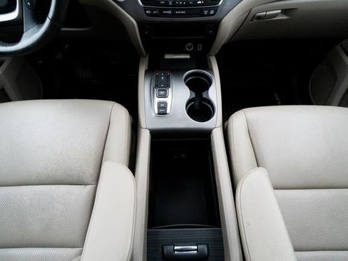 Used 2022 Honda Ridgeline RTL-E image 38