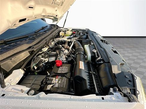 New 2025 Ford F550 4x4 Regular Cab Super Duty image 18