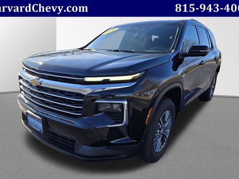 Used 2026 Chevrolet Traverse LT w/ Driver Confidence Package image 3