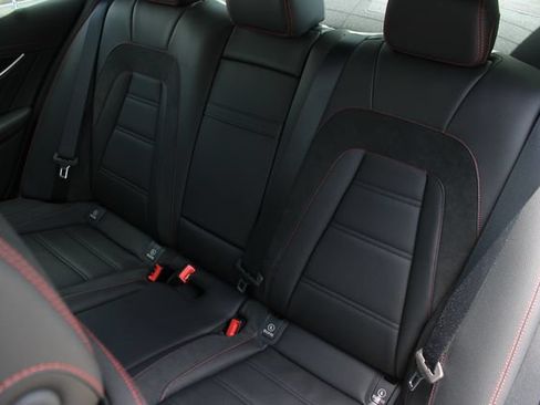 Used 2022 Mercedes-Benz E 53 AMG 4MATIC Sedan image 25