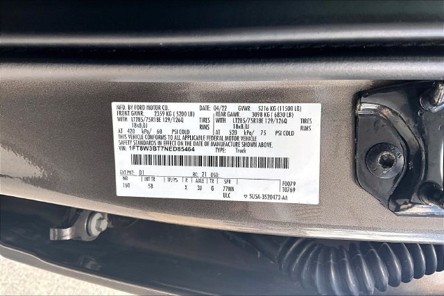 Certified 2022 Ford F350 Lariat w/ Tremor Off-Road Package AWD/4WD image 36