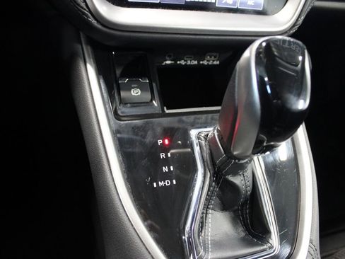 Used 2024 Subaru Outback Premium image 36