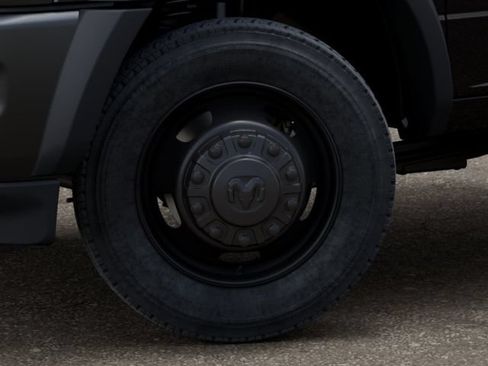 New 2025 RAM 4500 Tradesman AWD/4WD image 8