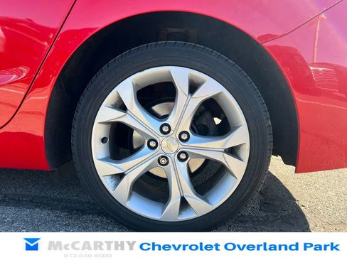 Used 2016 Chevrolet Cruze Premier image 9