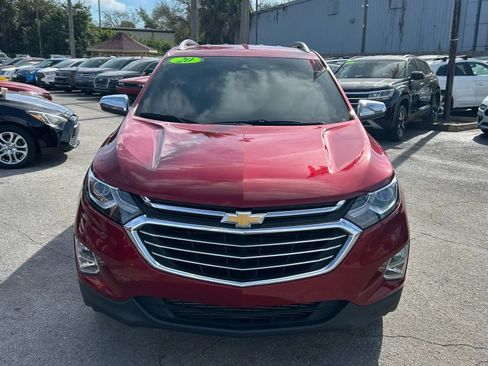 Used 2020 Chevrolet Equinox Premier image 3