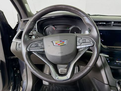 Used 2023 Cadillac XT6 Sport AWD/4WD image 13