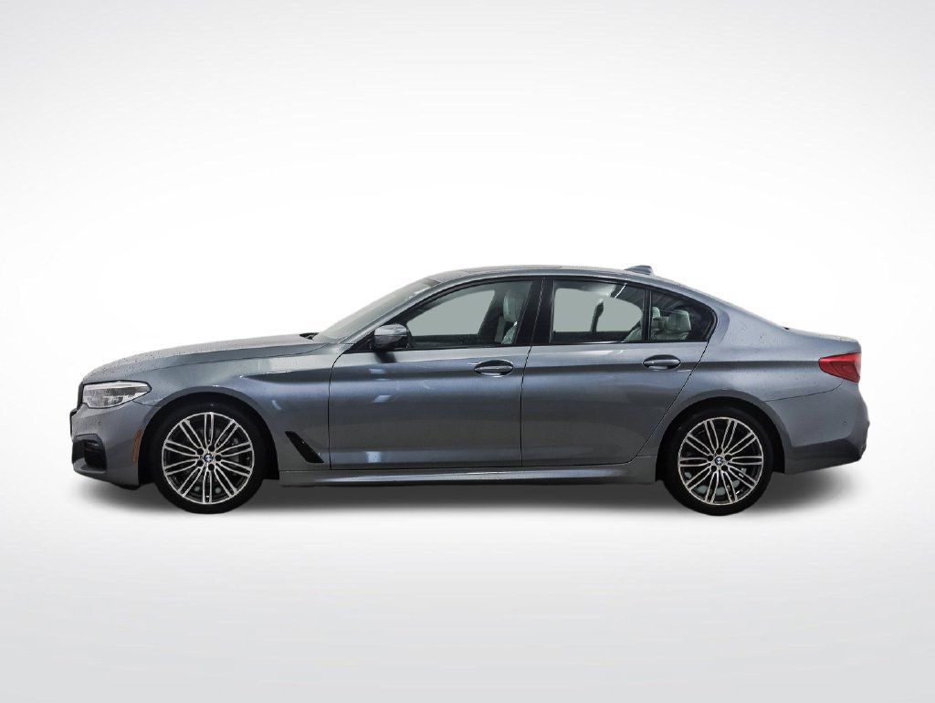 Used 2019 BMW 540i xDrive w/ M Sport Package AWD/4WD image 2