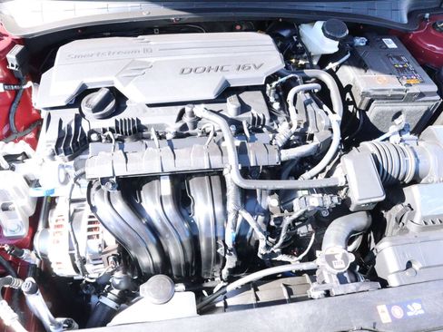 New 2026 Hyundai Elantra Limited image 6