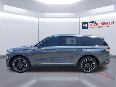 Used 2023 Lincoln Aviator Reserve w/ Equipment Group 201A RWD image 7