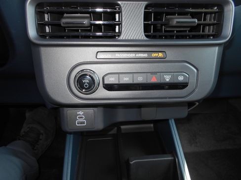 New 2026 Ford Maverick XL FWD image 43