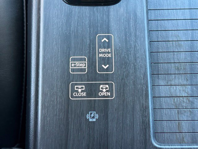 Certified 2024 Nissan Ariya AWD image 38
