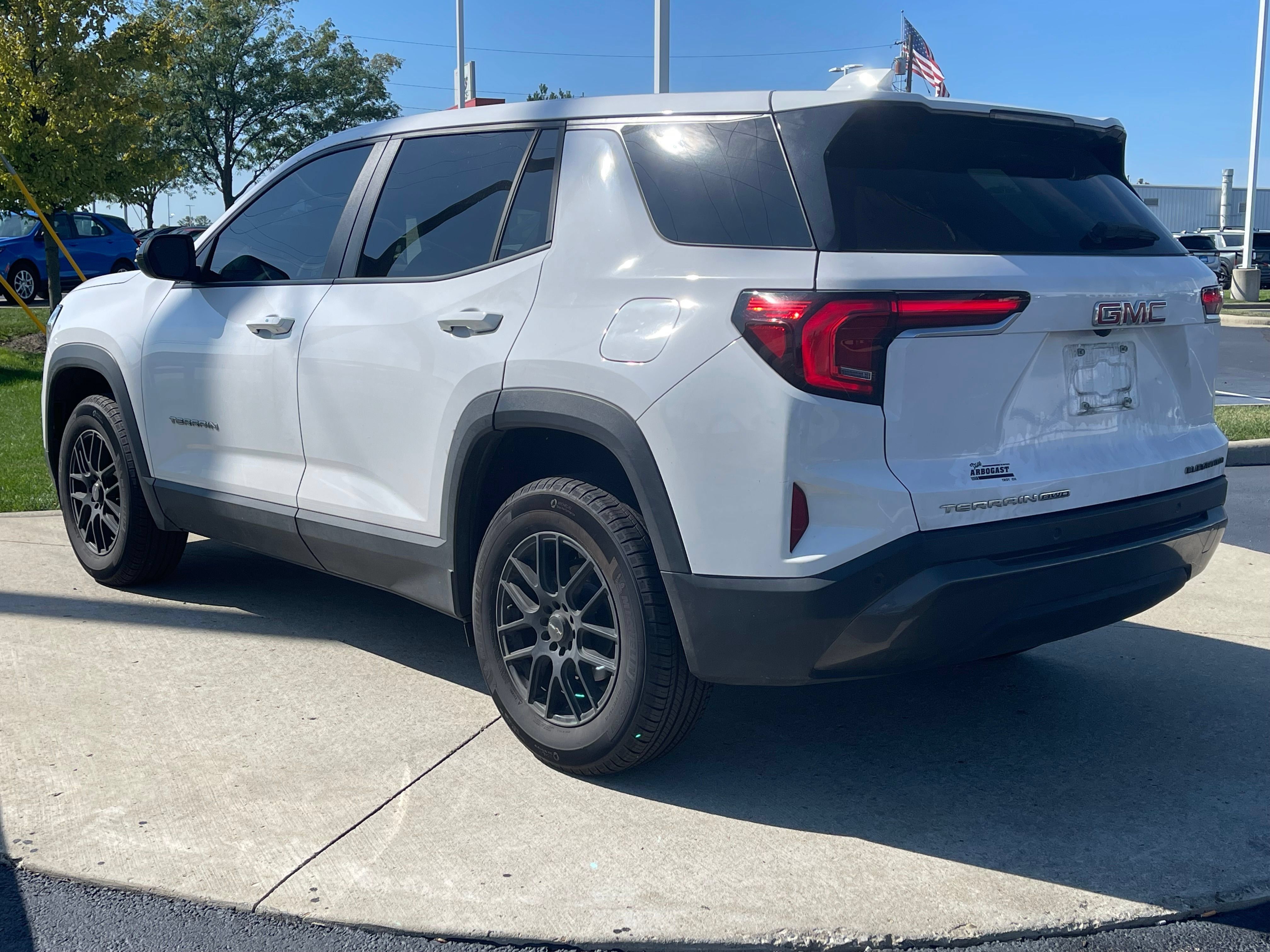 Used 2026 GMC Terrain Elevation AWD/4WD image 5