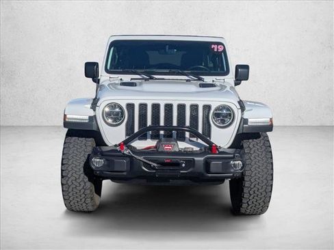 Used 2019 Jeep Wrangler Unlimited Rubicon image 2
