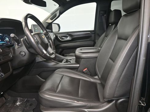 Used 2022 Chevrolet Tahoe LT w/ Luxury Package image 14