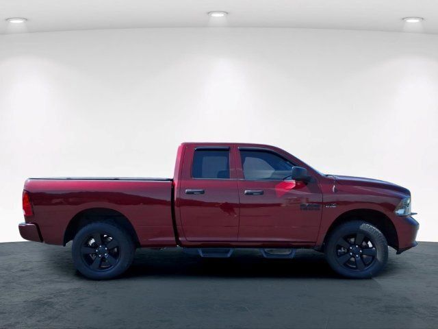 Used 2017 RAM 1500 Express w/ Express Value Package AWD/4WD image 5