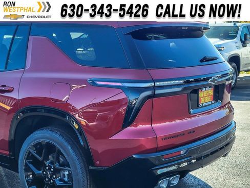 New 2026 Chevrolet Traverse RS image 5