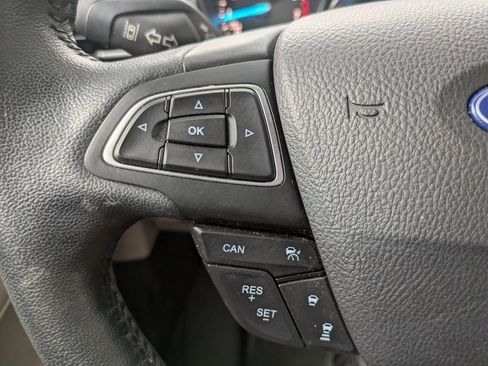 Used 2019 Ford Escape Titanium image 26