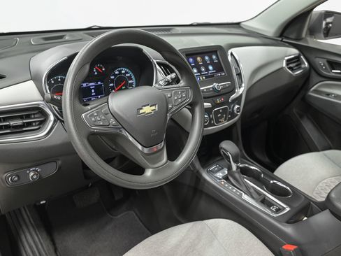 Used 2024 Chevrolet Equinox LS w/ Driver Confidence II Package AWD/4WD image 14
