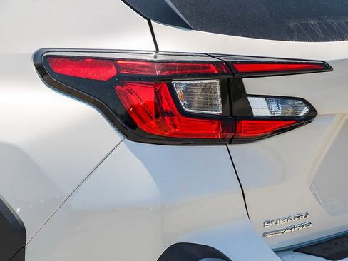Certified 2025 Subaru Crosstrek 2.5i Limited AWD/4WD image 12