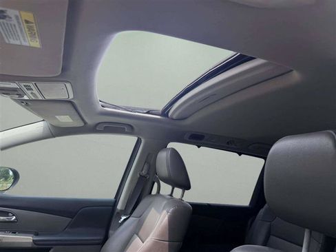 Used 2015 Honda Odyssey EX-L image 21
