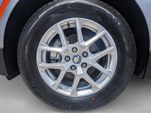 Used 2023 Chevrolet Equinox LT FWD image 23