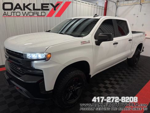 Used 2019 Chevrolet Silverado 1500 LT Trail Boss AWD/4WD image 1