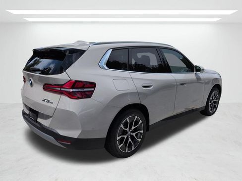 New 2026 BMW X3 xDrive30i w/ Premium Package AWD/4WD image 4
