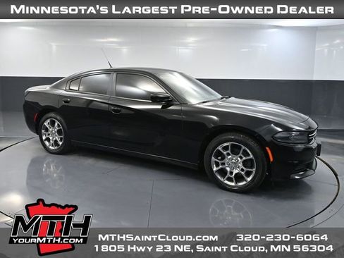 Used 2016 Dodge Charger SE AWD/4WD image 1