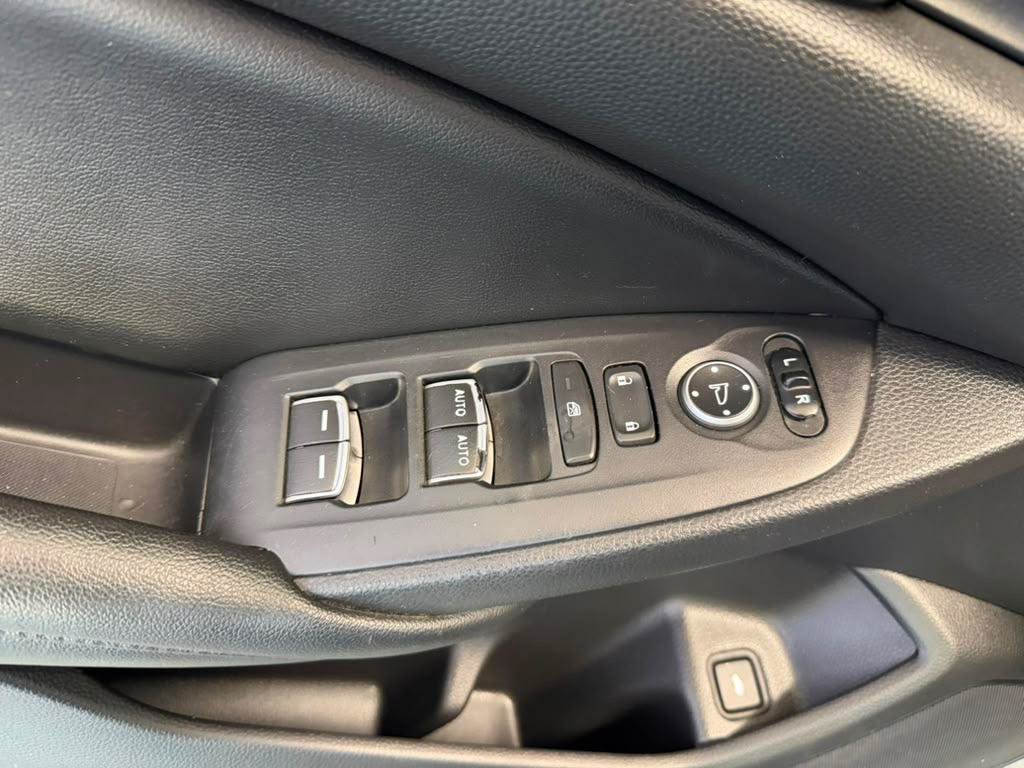 Used 2021 Honda Accord Sport image 13