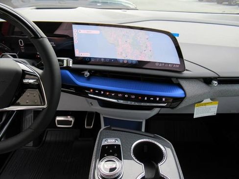 New 2026 Cadillac Optiq Sport 2 image 20