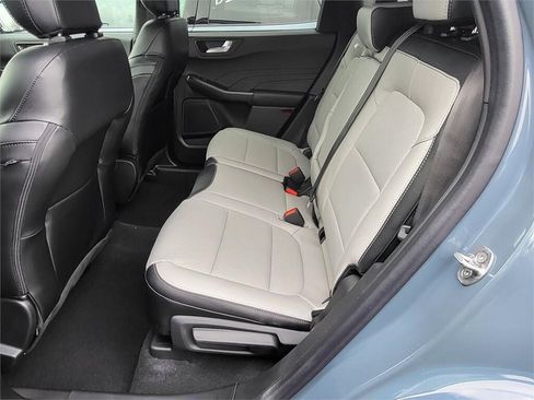 New 2024 Ford Escape SE image 48