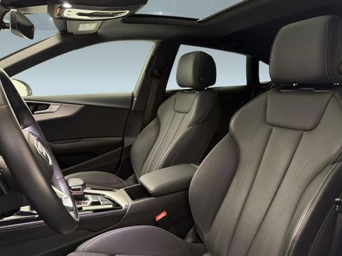 Used 2021 Audi A5 2.0T Premium Plus w/ Premium Plus image 5