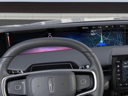 New 2026 Lincoln Nautilus Premier image 13