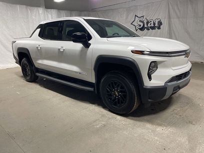 New 2025 Chevrolet Silverado EV LT