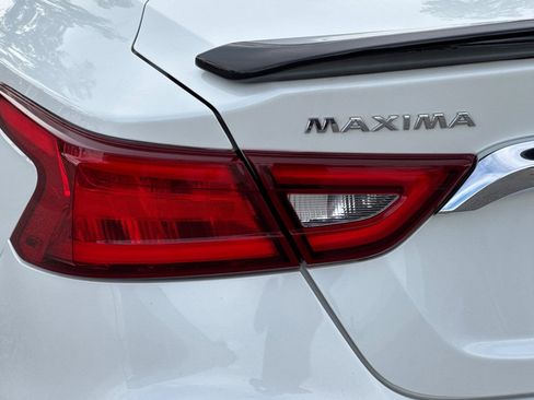 Used 2018 Nissan Maxima Platinum image 24
