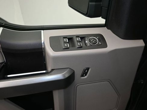 Used 2016 Ford F150 XLT w/ Equipment Group 301A Mid AWD/4WD image 11