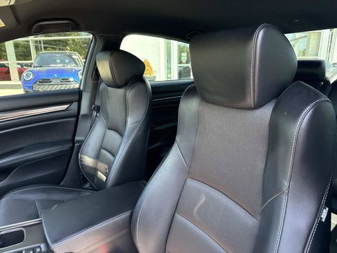 Used 2022 Honda Accord Sport image 26