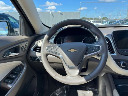 Used 2024 Chevrolet Malibu LT image 28