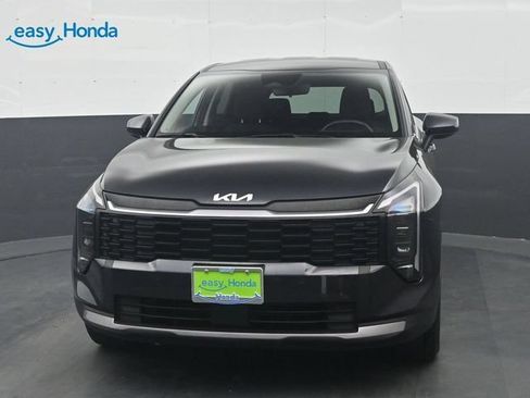 Used 2026 Kia Sportage LX FWD image 2