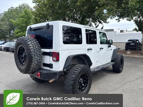 Used 2016 Jeep Wrangler Unlimited Sahara w/ Connectivity Group AWD/4WD image 6