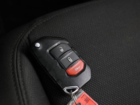 Used 2023 Jeep Gladiator Overland image 28