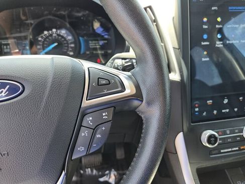 Used 2024 Ford Edge SEL AWD/4WD image 31